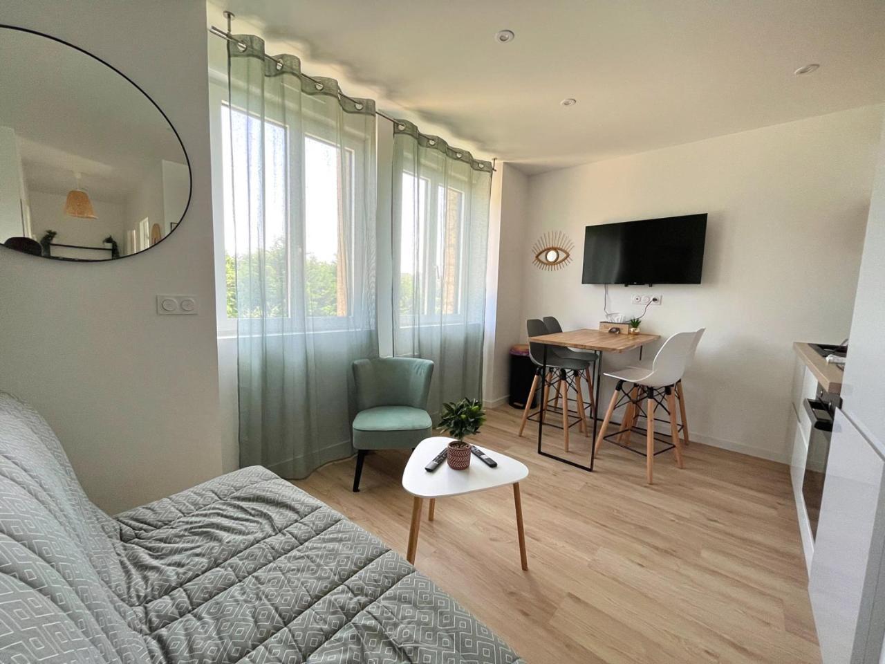 Off Apartment Ergue-Gaberic Luaran gambar