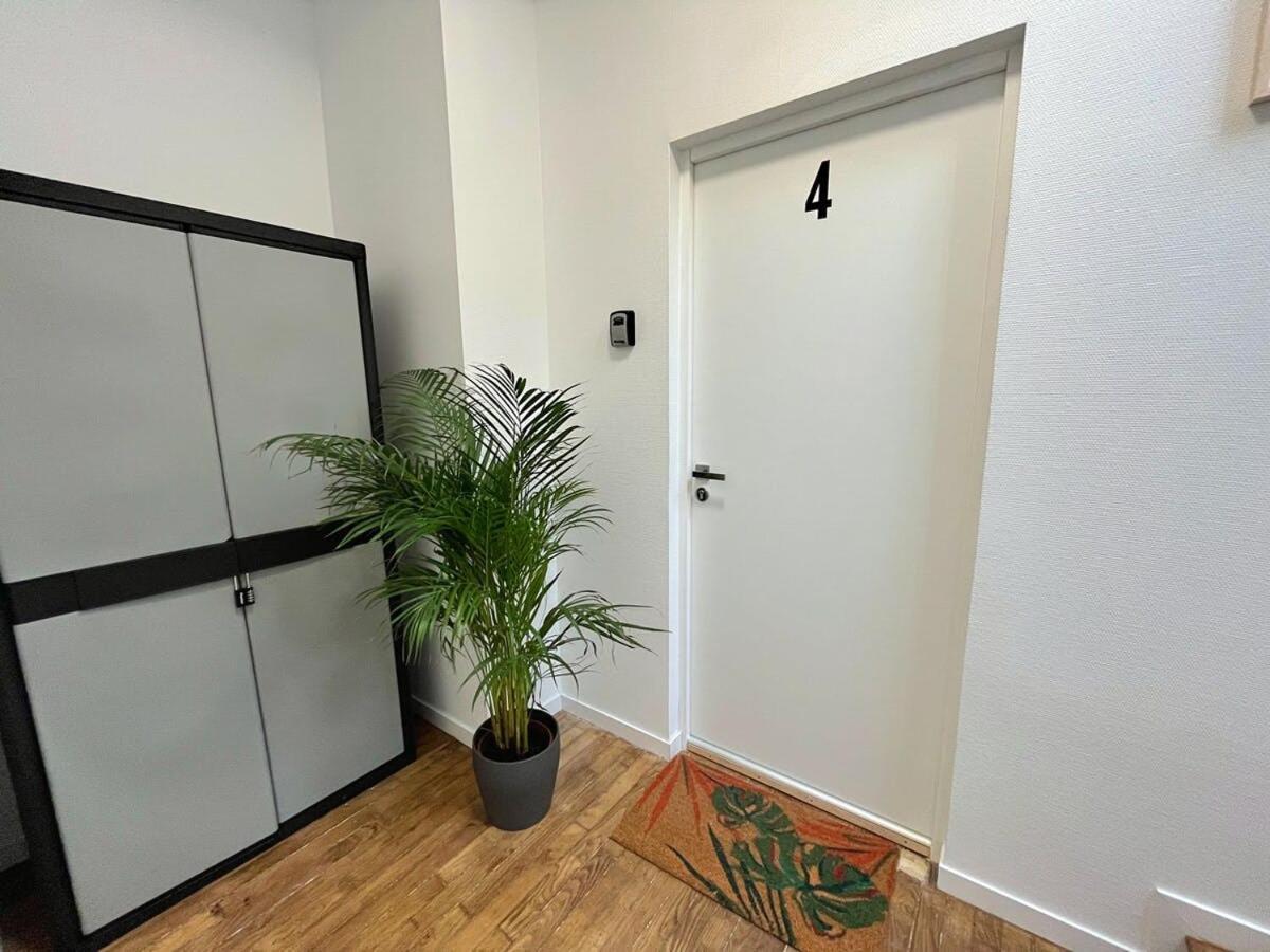 Off Apartment Ergue-Gaberic Luaran gambar